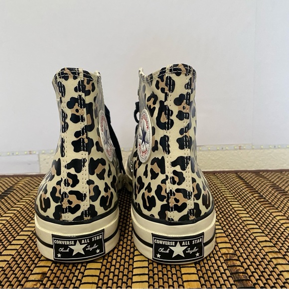 Converse Chuck 70 Glow-In-The-Dark Leopard Print Unisex M8.5 W10.5 Retro - Picture 4 of 10